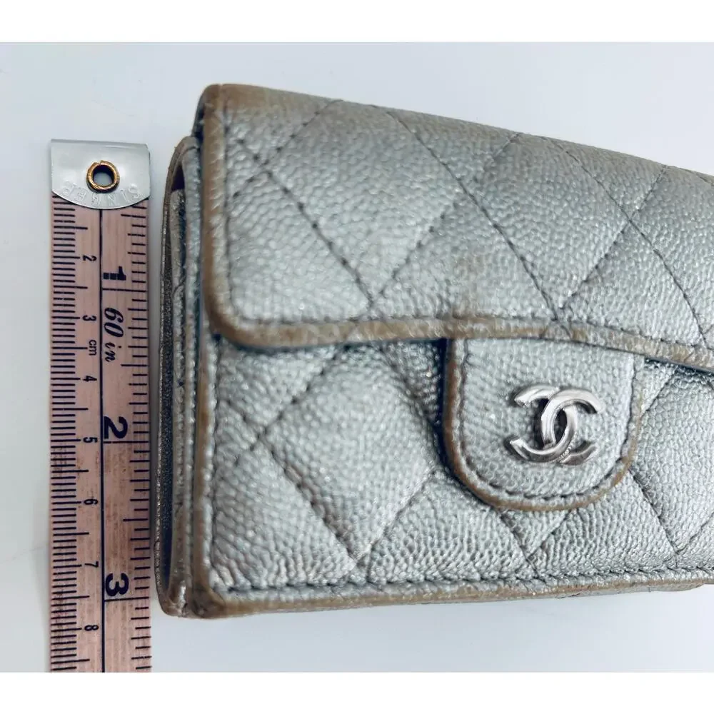 CHANEL trifold mini